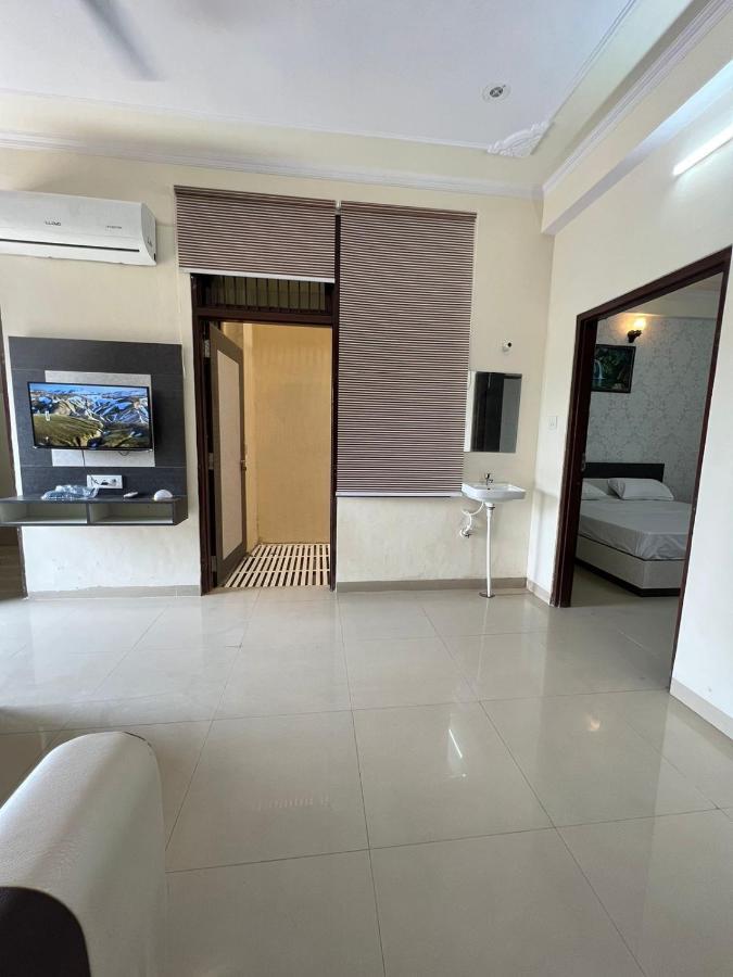 Hotel Grand Mala Jaipur Bagian luar foto